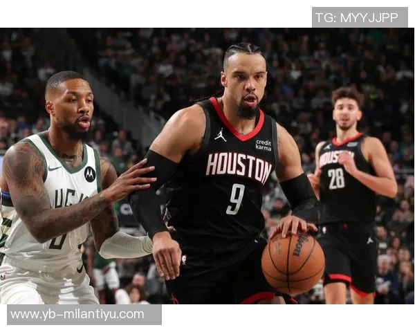 亚当斯称狄龙场下可爱场上却毫不留情甚至肘击自己