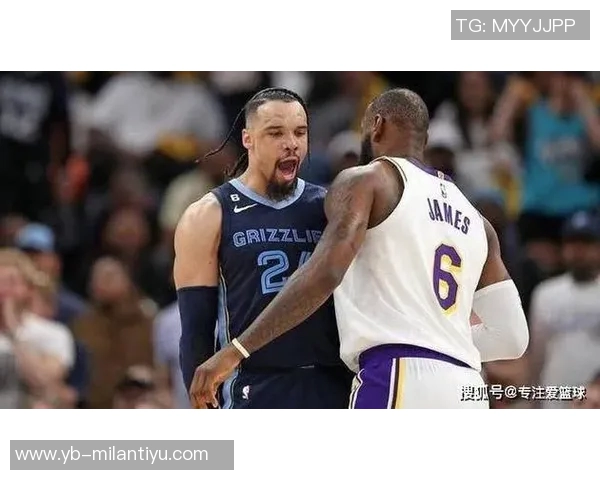 亚当斯称狄龙场下可爱场上却毫不留情甚至肘击自己