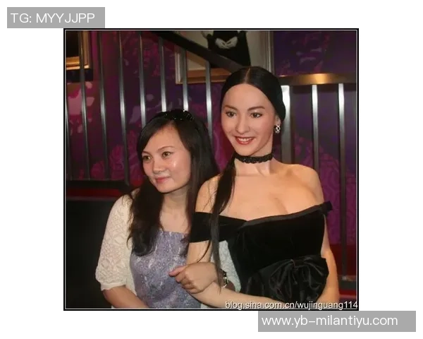 帕托在国际足联活动中与皮耶罗和辛纳亲密合影引发热议